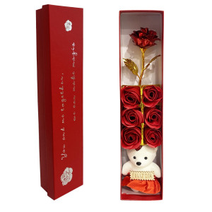 ROSAS CON OSO FELIZ DIA EN CAJA: