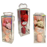 RAMO ROSAS CON OSO PELUCHE EN ACETATO (CJX10):