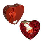 ROSAS CON OSO FELIZ DIA EN CAJA CORAZON METALICA: