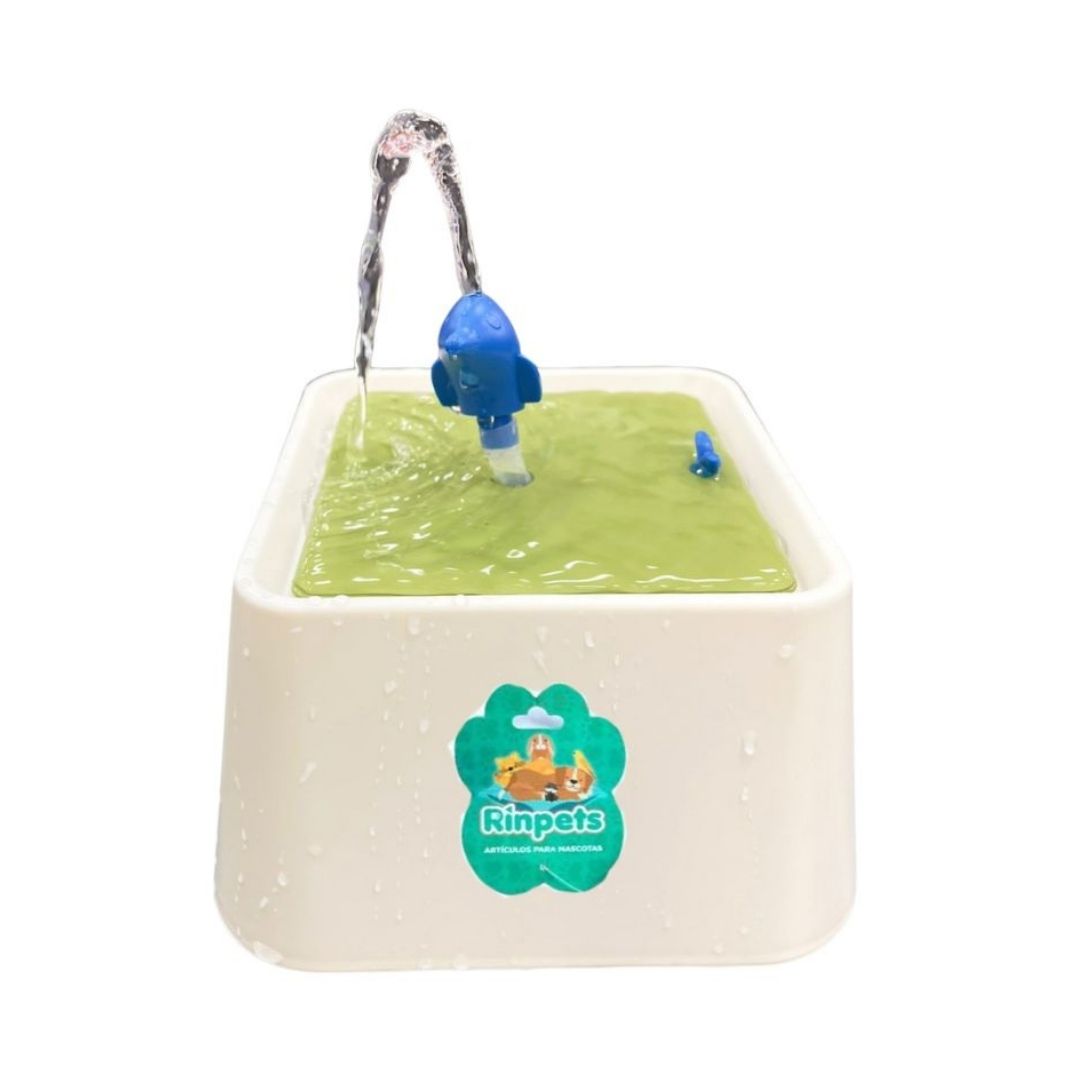 FUENTE BEBEDERO PARA MASCOTAS BMR-4529