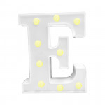 LAMPARA DE LETRA E 21.8CM FONDO BLANCO LUZ CALIDA